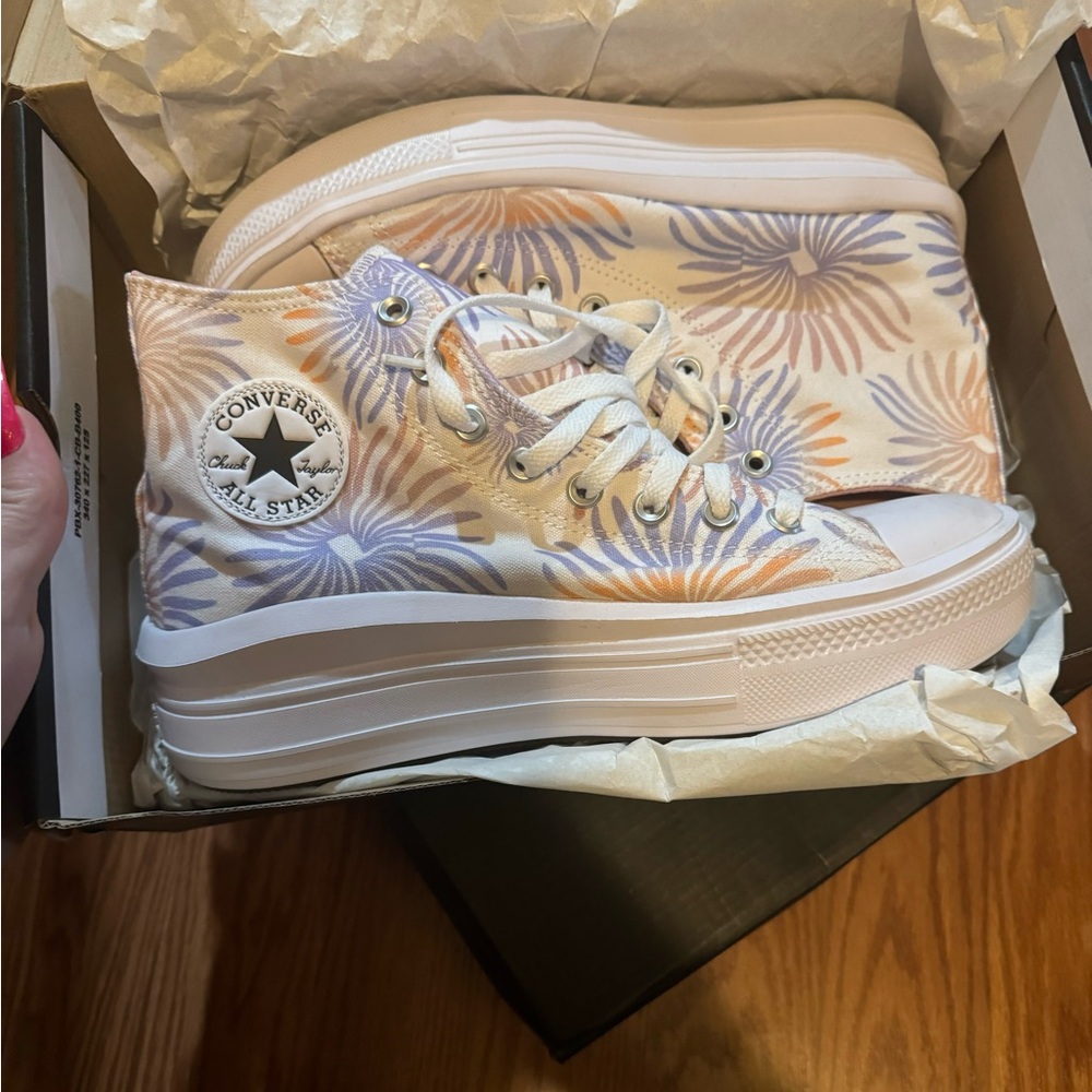 Converse size 11
